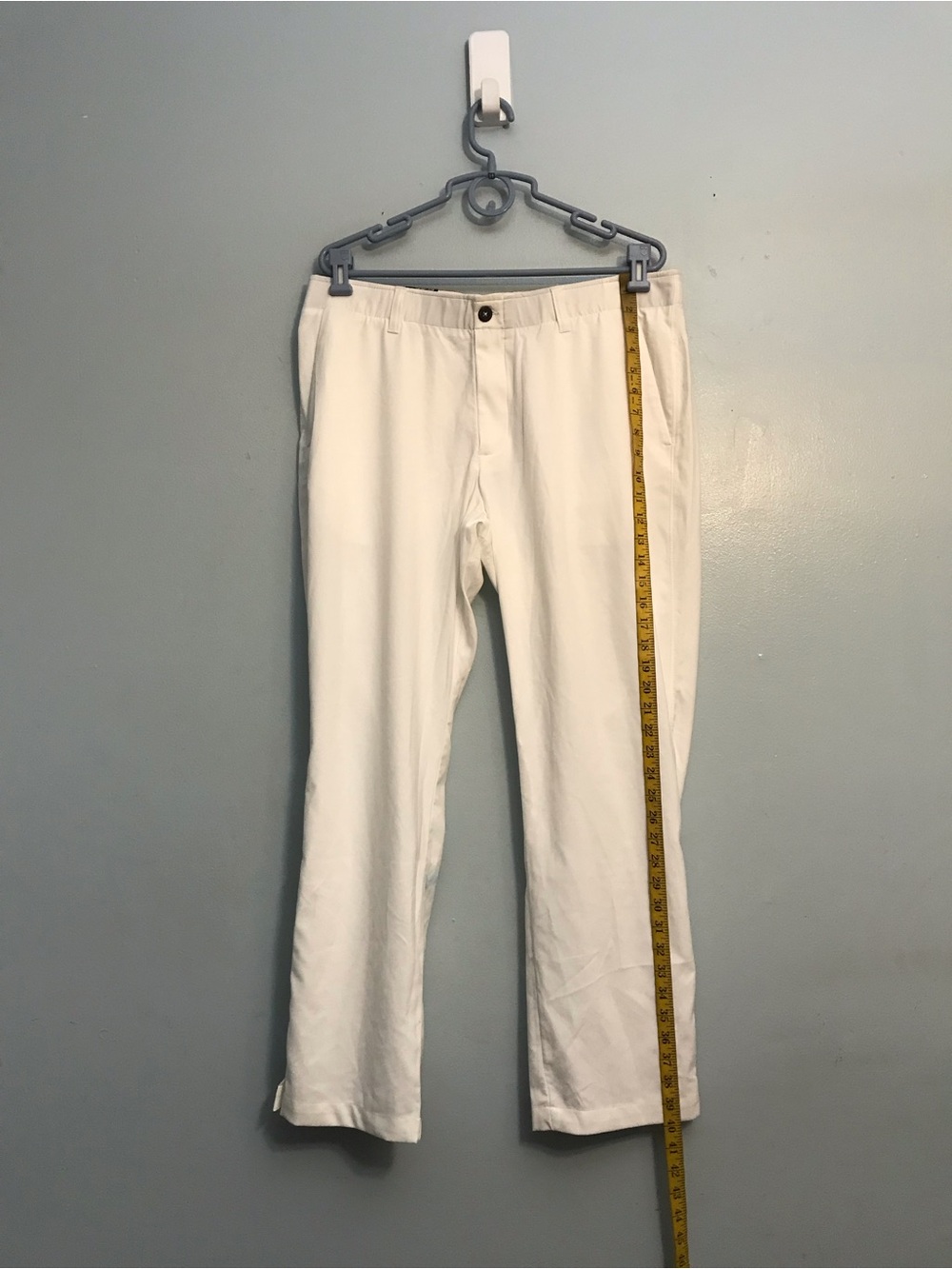 Under Armour White Men’s Performance Chinos
